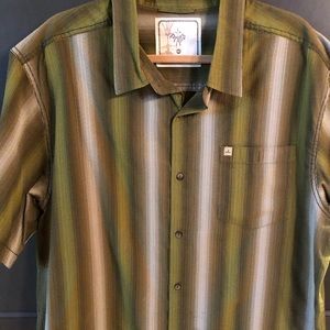 Men’s PrAna Short Sleeve Shirt